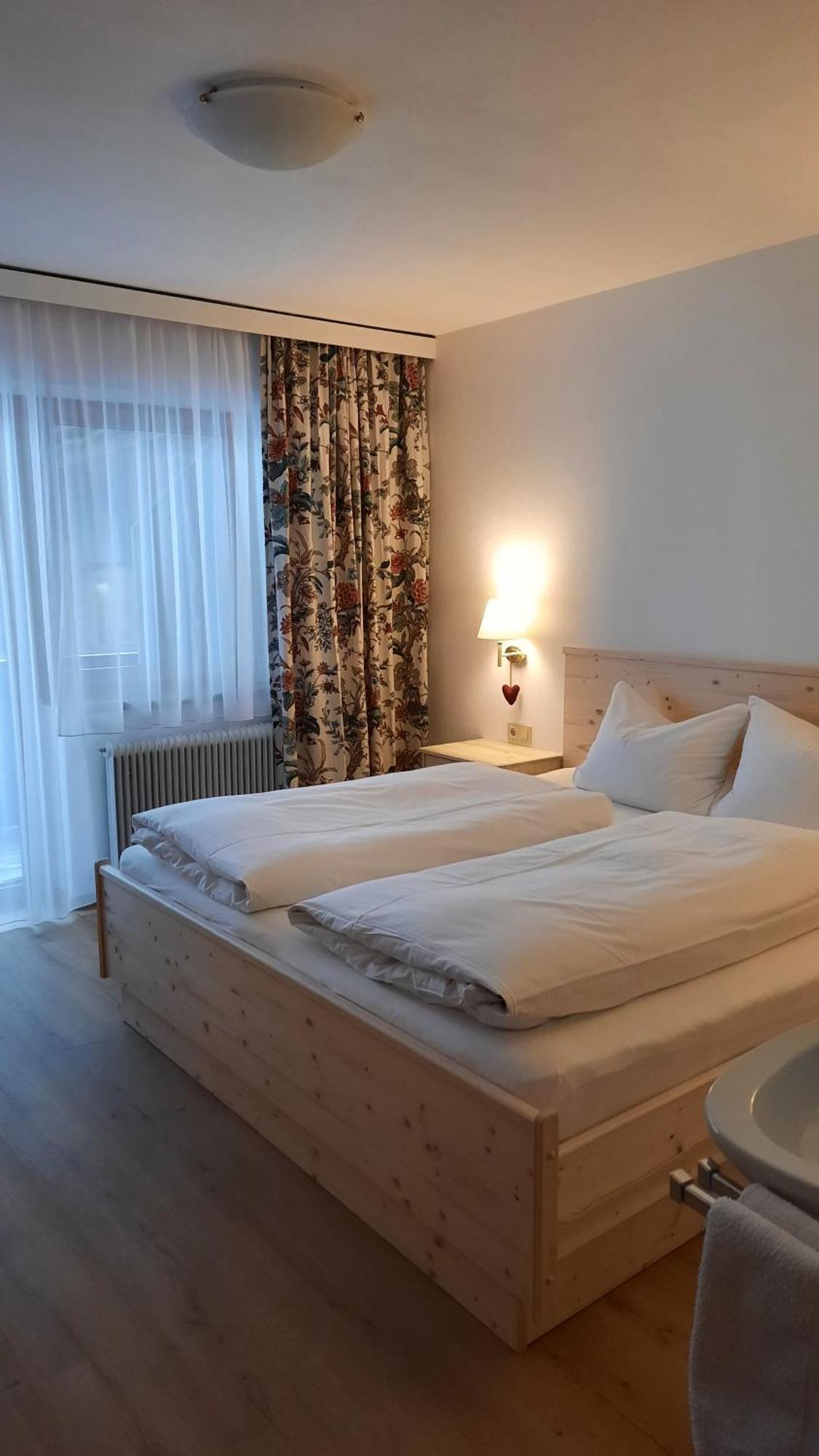 فندق Haus Gmahblick Ferienwonungen ألباخ المظهر الخارجي الصورة